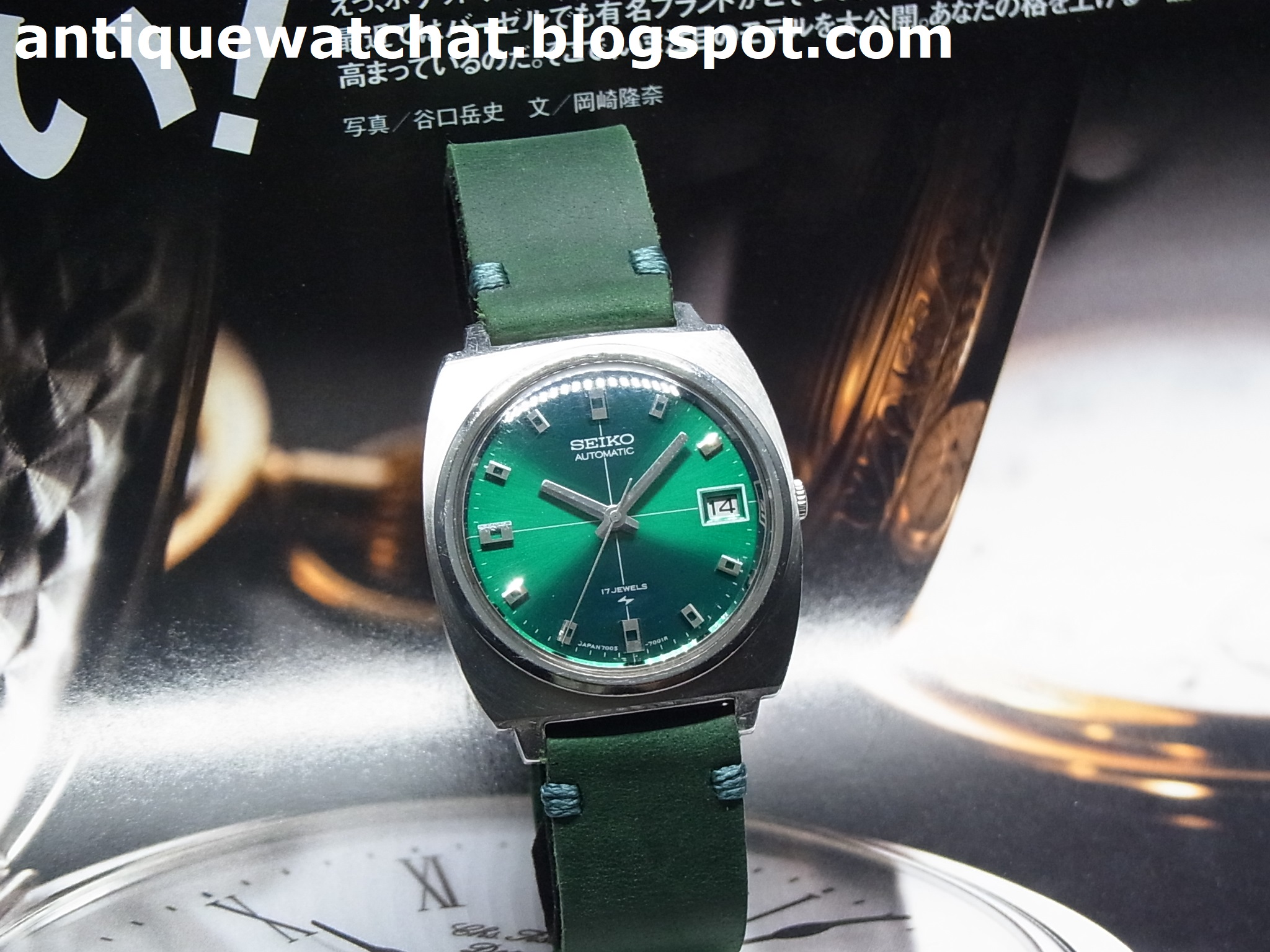 Antique Watch Bar: SEIKO AUTOMATIC 17 JEWELS 7005-7001 SA28
