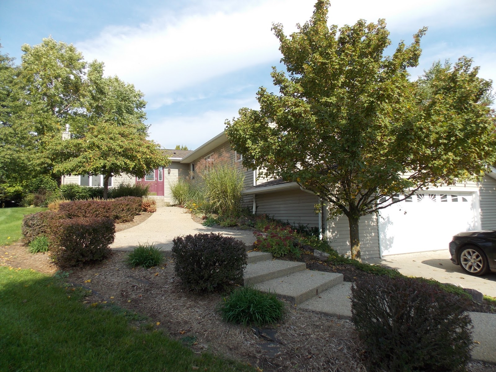 H2OME The Blog of Homewaters Real Estate Just Reduced! Large 4 Bed, 4 Bath Home Just Outside
