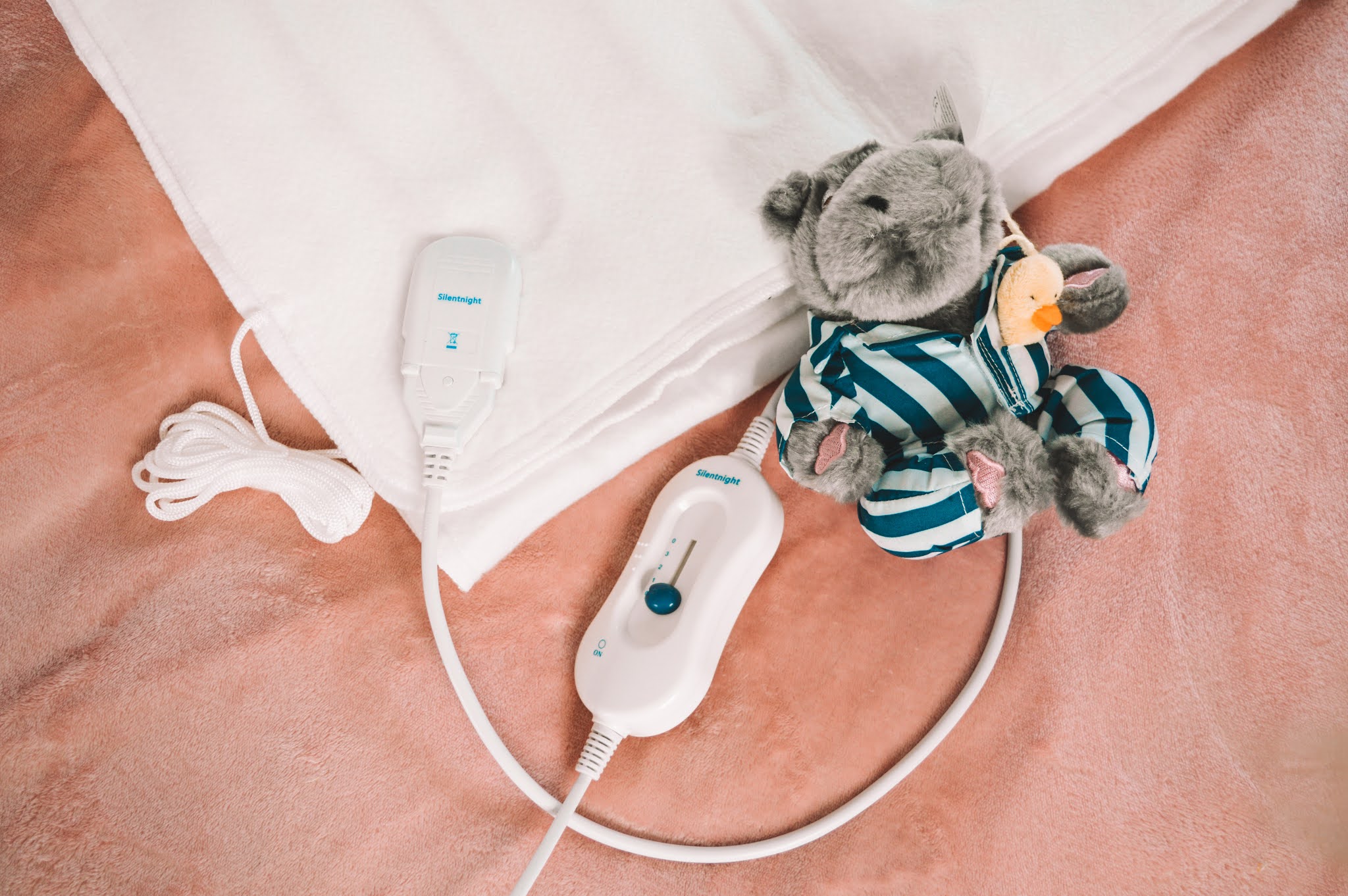 Fashionista Chic Lifestyle Keeping Warm More Sustainably This Winter