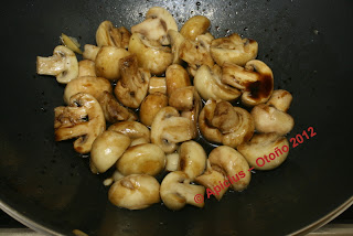  Boletus y champiñones como tapa 