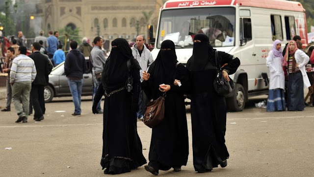 عاجل وحكم نهائي.. حظر ارتداء النقاب لعضوات هيئة التدريس بجامعة القاهرة