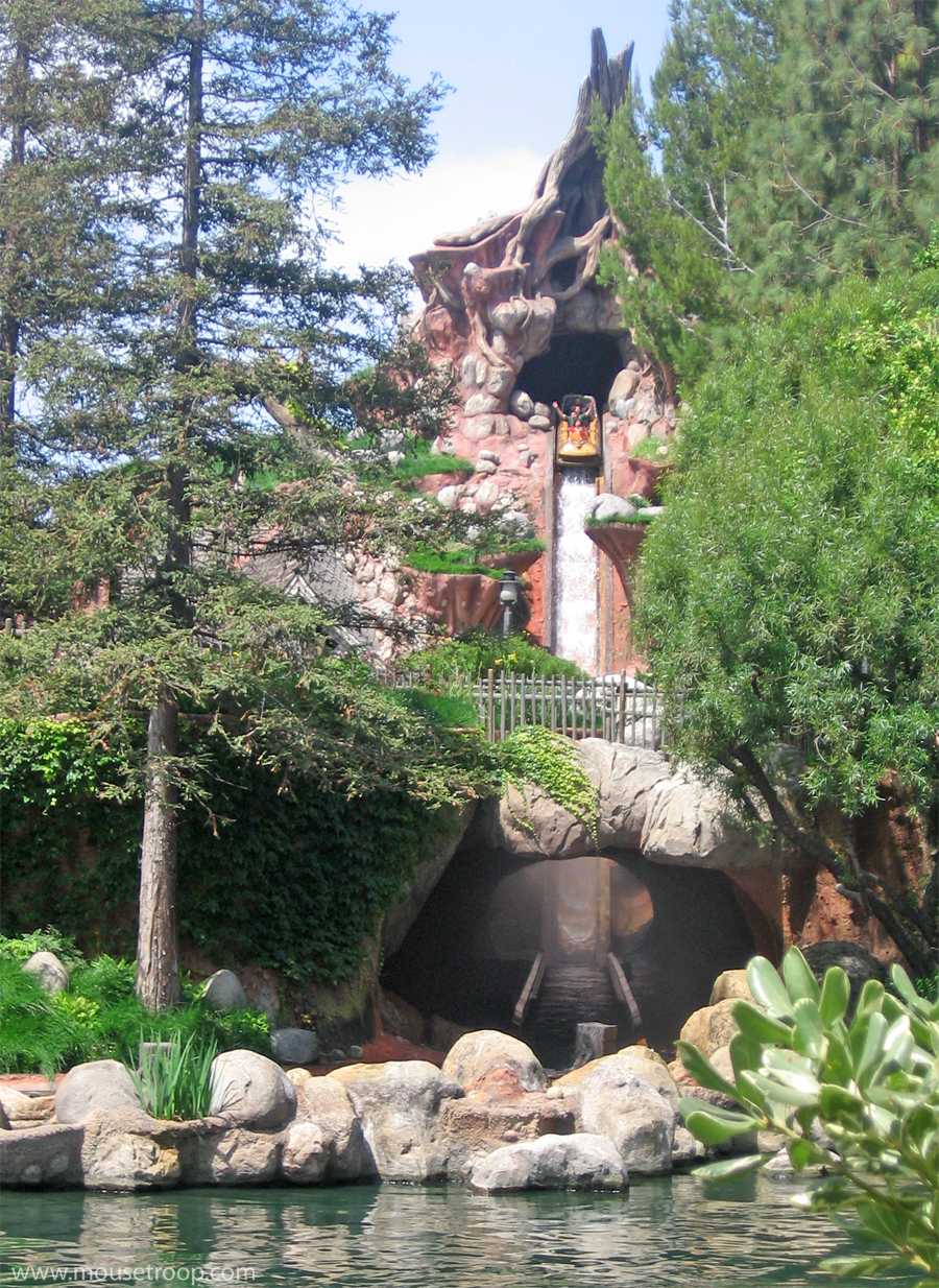 Mouse Troop The Full Splash Mountain Drop