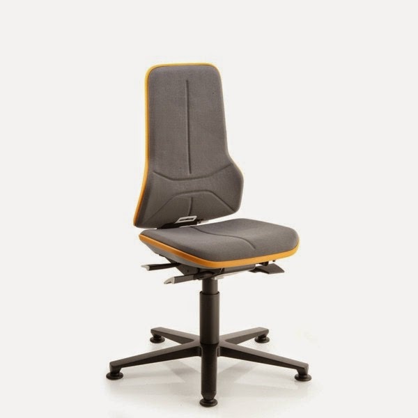Swivel chair with a modern design for the office