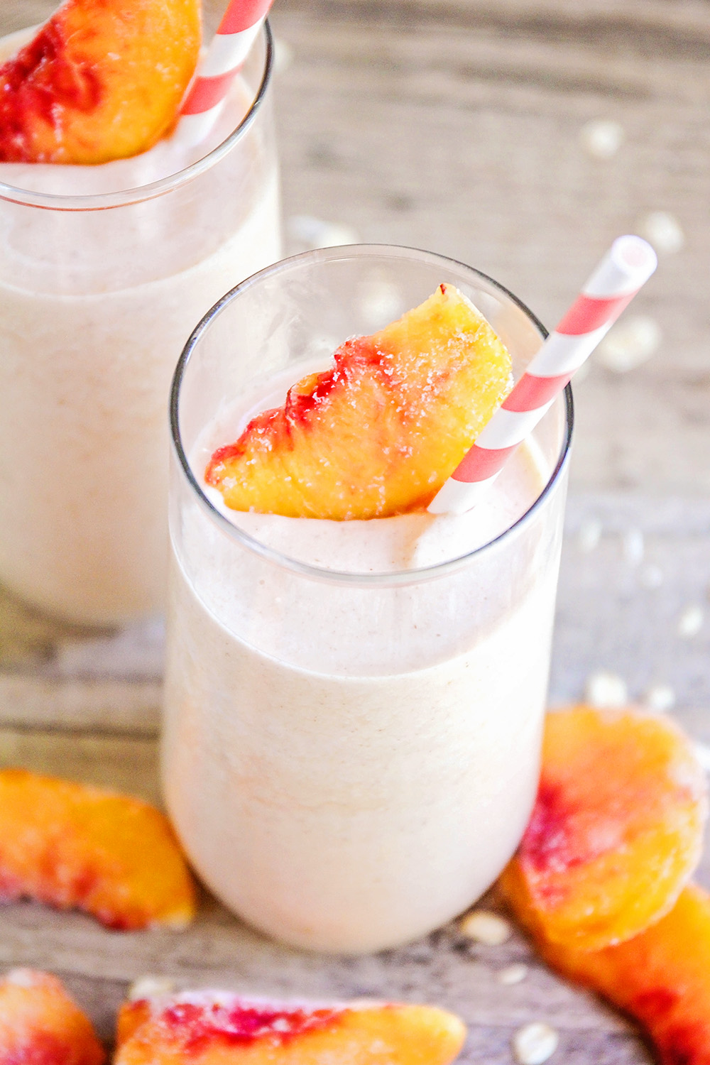 Peach Cobbler Smoothie - The Baker Upstairs