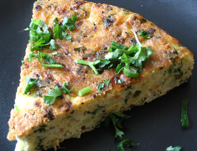 Indian-Style Fried Egg and Potato Cake (Aloo Omlate)