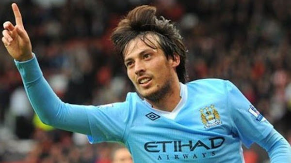 Man City dựng tượng David Silva