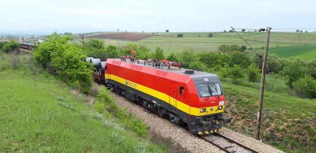 Mazedoniens Bahn nimmt erste chinesische CRRC-Lokomotive für Güterverkehr in Betrieb