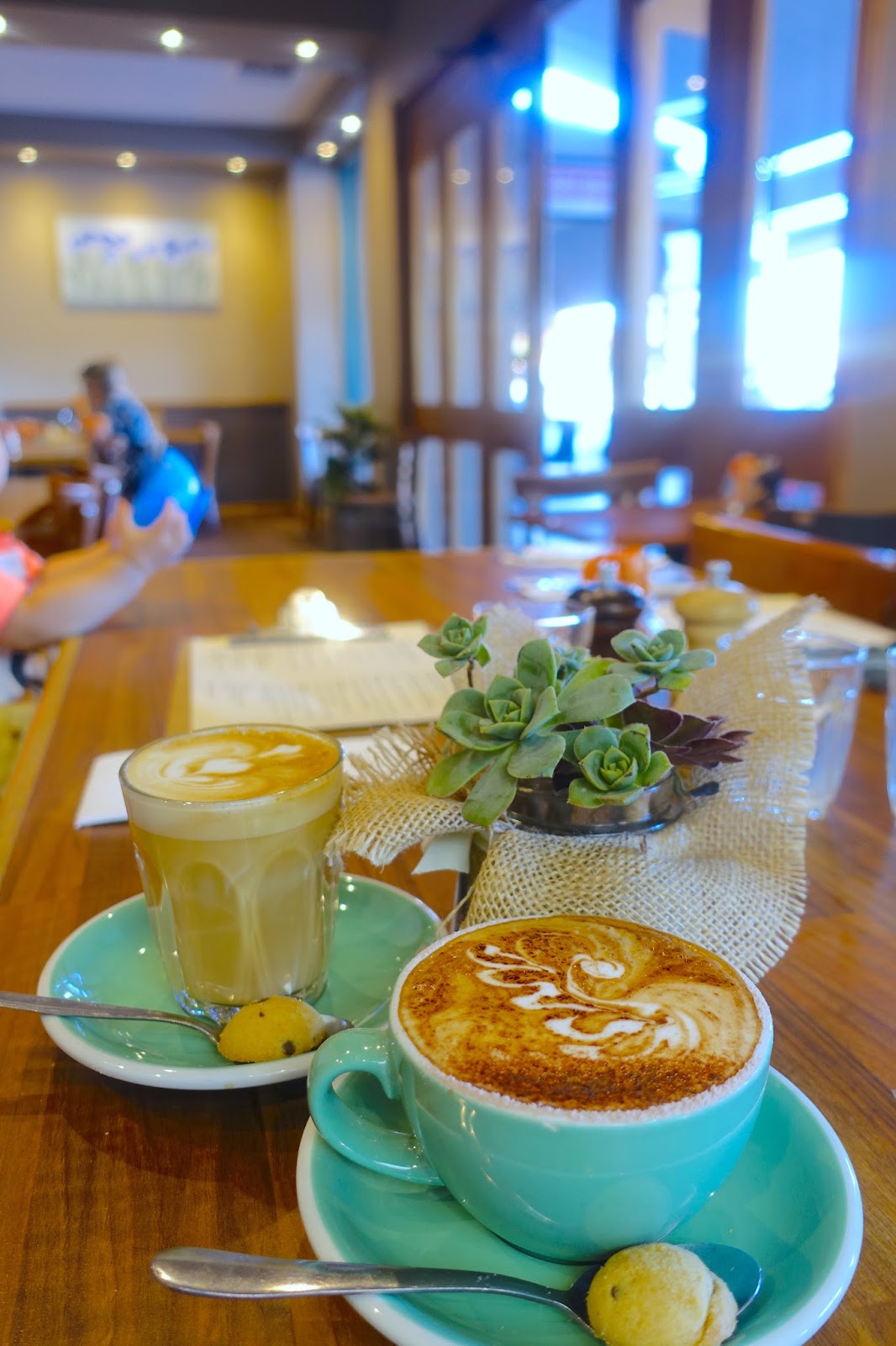 Cafe 2 Invited Lip S Temptations