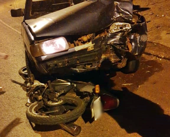 Motociclista fica gravemente ferido em acidente no centro de Iretama