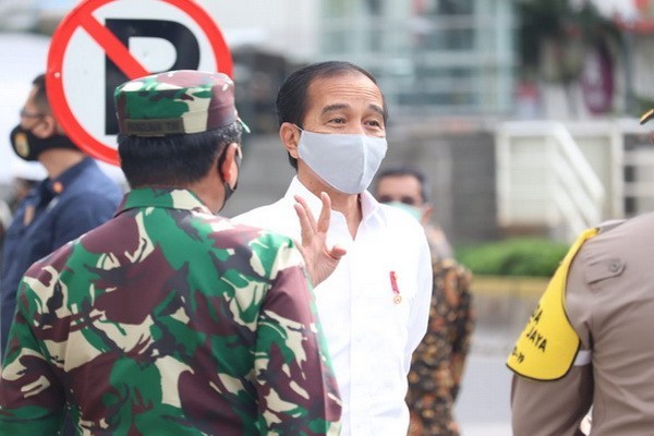 Jokowi Perintahkan Remiliterisasi di Papua, Rachland Nashidik: Normal Baru atau Normal Orde Baru?