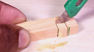 membuat stand smartphone sendiri dari potongan kayu