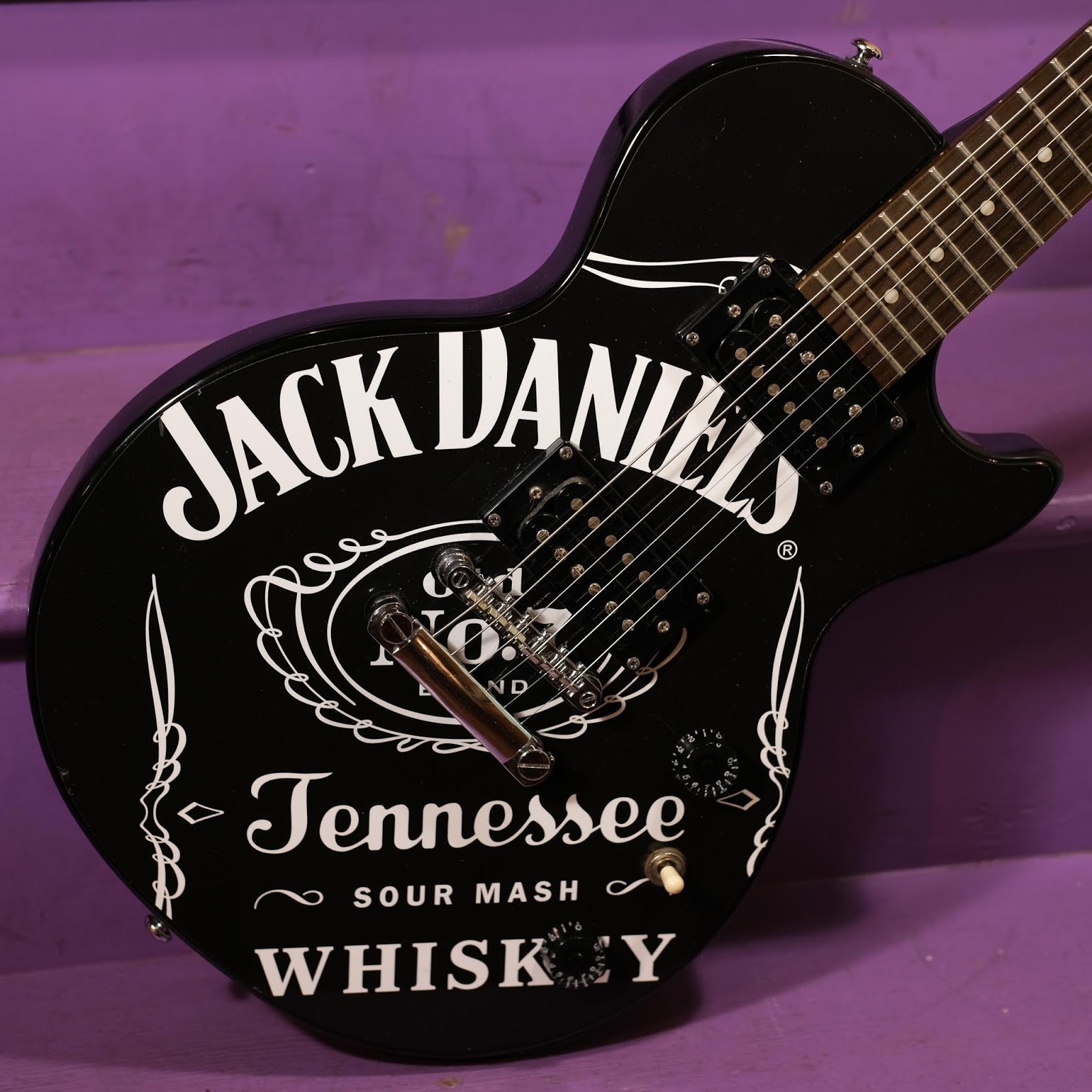 2012 Epiphone Les Paul Special II Jack Daniels Electric Guitar