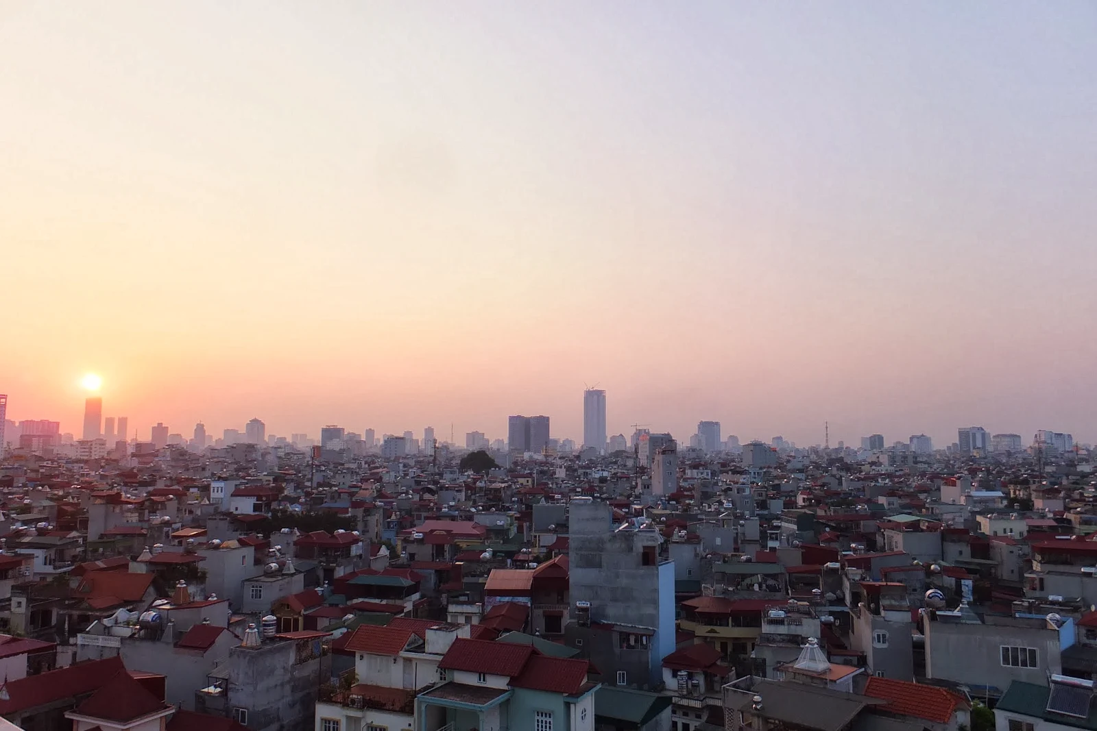 sunset-in-hanoi-vietnam ハノイの夕暮れ
