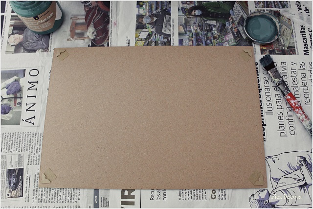 cuadro-reciclado-sin-cristal-colgar-lamina-diy-paso-2