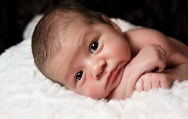 HAL SEPELE YANG BERDAMPAK KURANG BAIK BAGI BAYI BARU LAHIR HAL SEPELE YANG BERDAMPAK KURANG BAIK BAGI BAYI BARU LAHIR