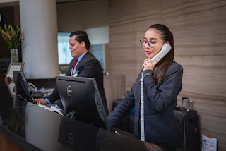 Contoh Surat Lamaran Kerja Untuk Receptionist (Fresh Graduate) Contoh Surat Lamaran Kerja Untuk Receptionist (Fresh Graduate)