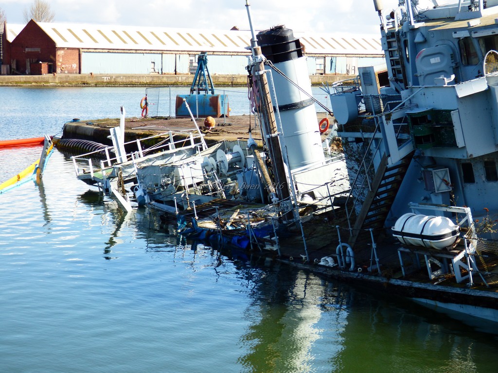 PBRstreetgangs Random stuff. HMS Bronington M1115 as of 31st March 2016