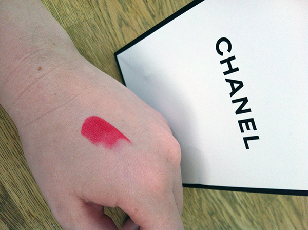 Review: Chanel Rouge Allure Lipstick 104 Passion - Bloomzy