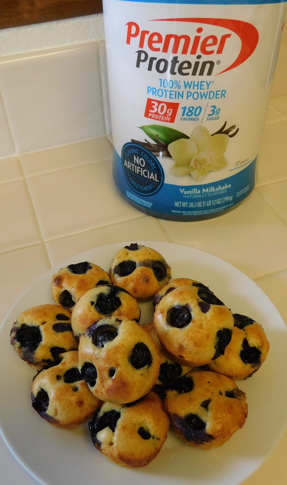 Theworldaccordingtoeggface Lemon Blueberry Mini Protein Muffins theworldaccordingtoeggface-lemon-blueberry-mini-protein-muffins