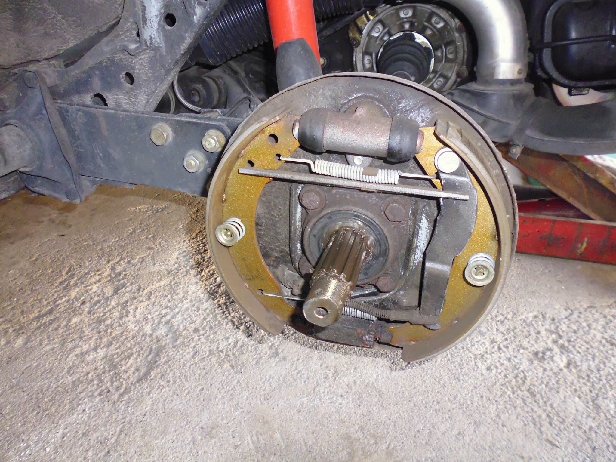 Komplettset Trommelbremsen Hinten Für Opel Corsa D - Bremstrommeln + Bremsbacken + Radzylinder + Zubehör