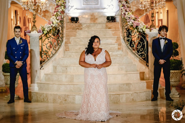noiva, vestido, festa,  princesa, sereia, decote, decotado, renda, praia, villa giardini, casa de festa, vivian spier, leilah cerqueira, joias, formanda, mãe da noiva, madrinha, madrinhas, plus size