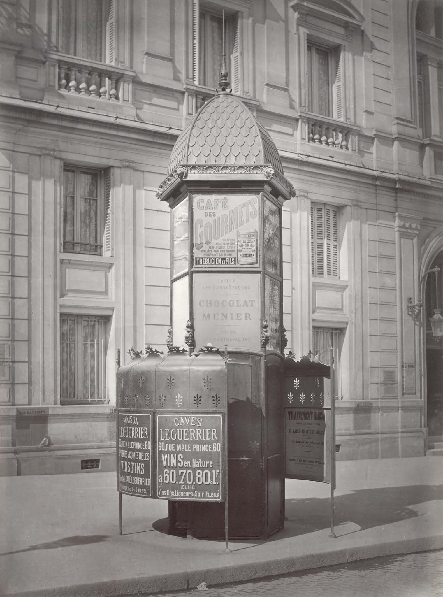 pissoir vintage public urinals paris