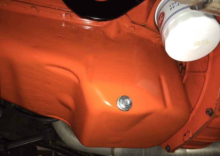 1976 Corvette Stingray Restore, Repair, Detail C3 Corvette Oil Change