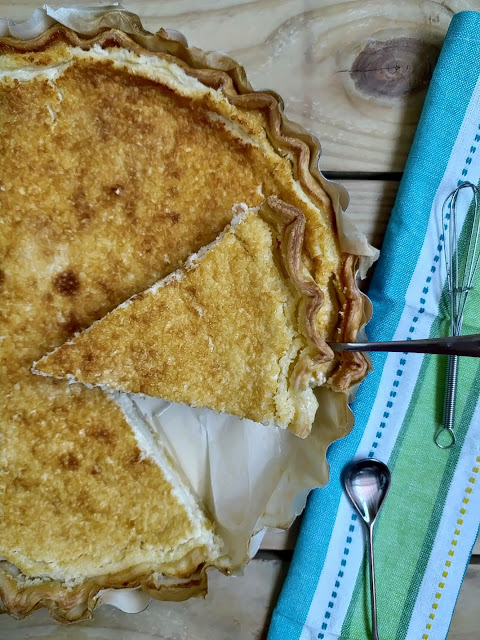 Tarta de coco y mango. Postre fácil, rico, sencillo, fresquito, para el verano, summer, coconut Cuca