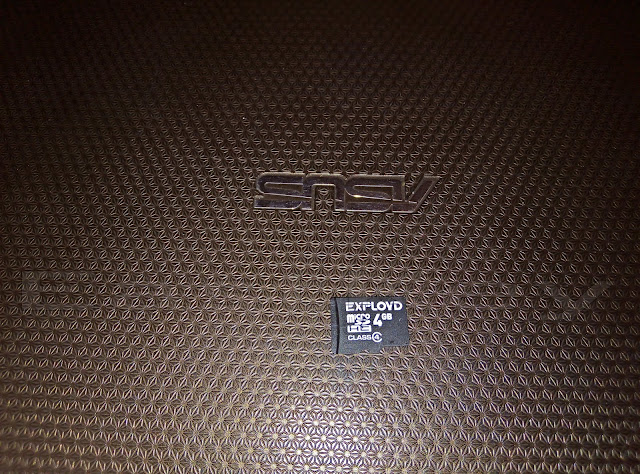 планшет и micro sd флешка