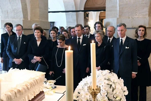 Grand Duchess Maria Teresa, Hereditary Grand Duke Guillaume and Hereditary Grand Duchess Stephanie