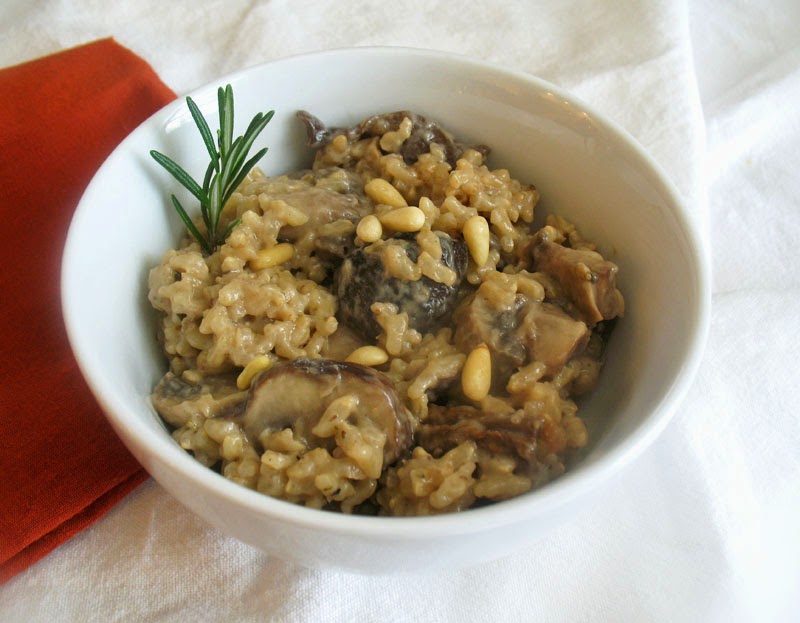 Vegan Rosemary Mushroom Brown Rice &amp;quot;Risotto&amp;quot; | Lisa&amp;#39;s Kitchen ...