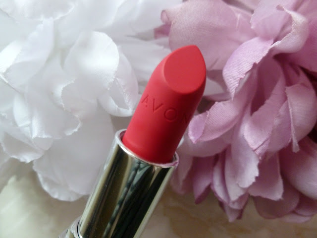 Matte Lips With Avon 