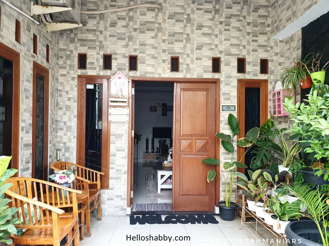 Mungil Tapi Cantik, Desain 6 Taman Minimalis di Teras Depan