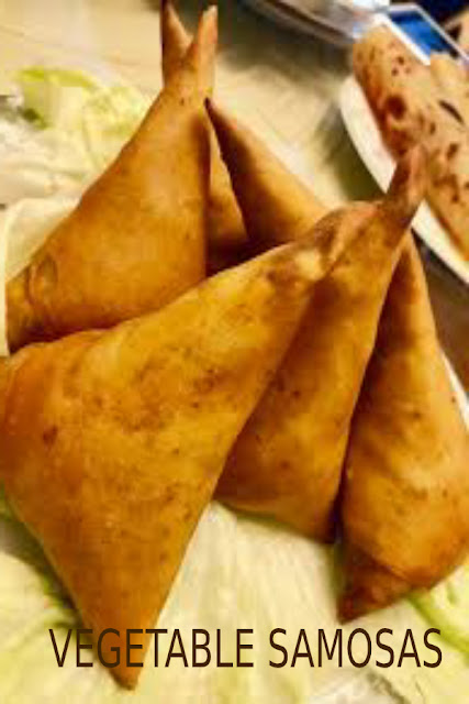 VEGETABLE SAMOSAS - happy cook