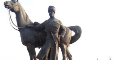 Памятник черкесу в вене