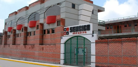 Escuela Superior Tecnolgica SENCICO - Arequipa