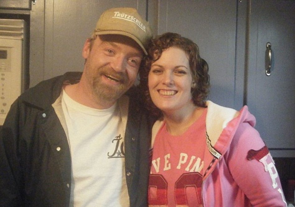 10 Shocking Catfish Stories Glasslicious