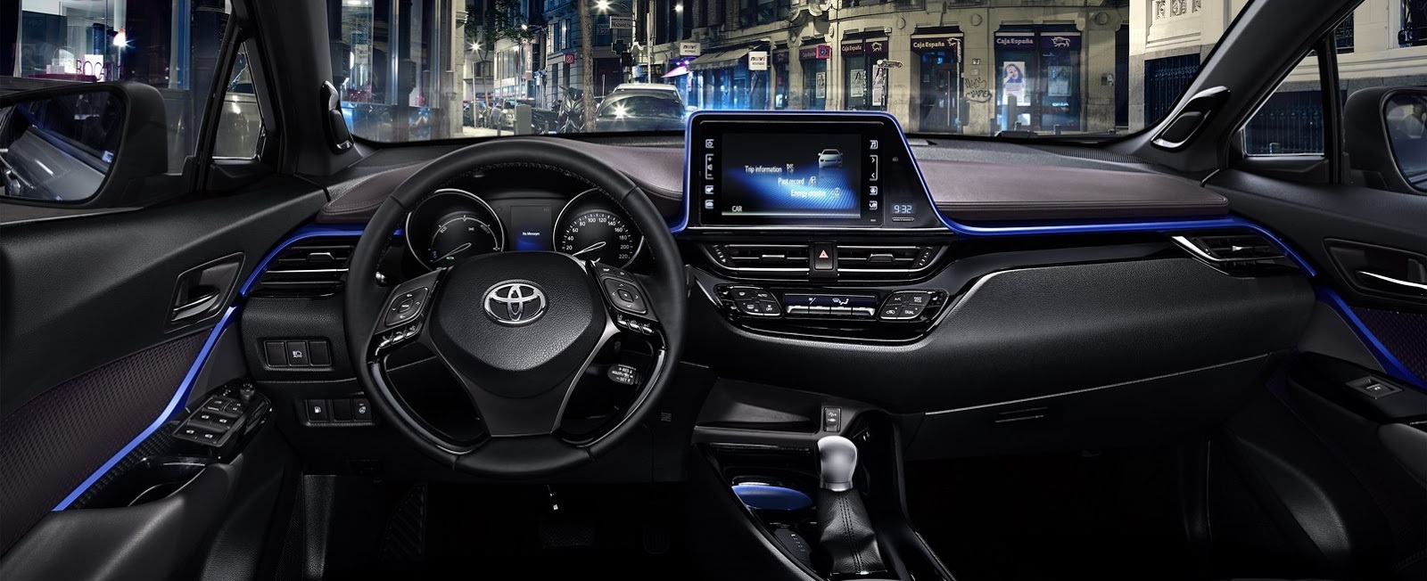 Toyota CHR detayları açıklandı Sekiz Silindir
