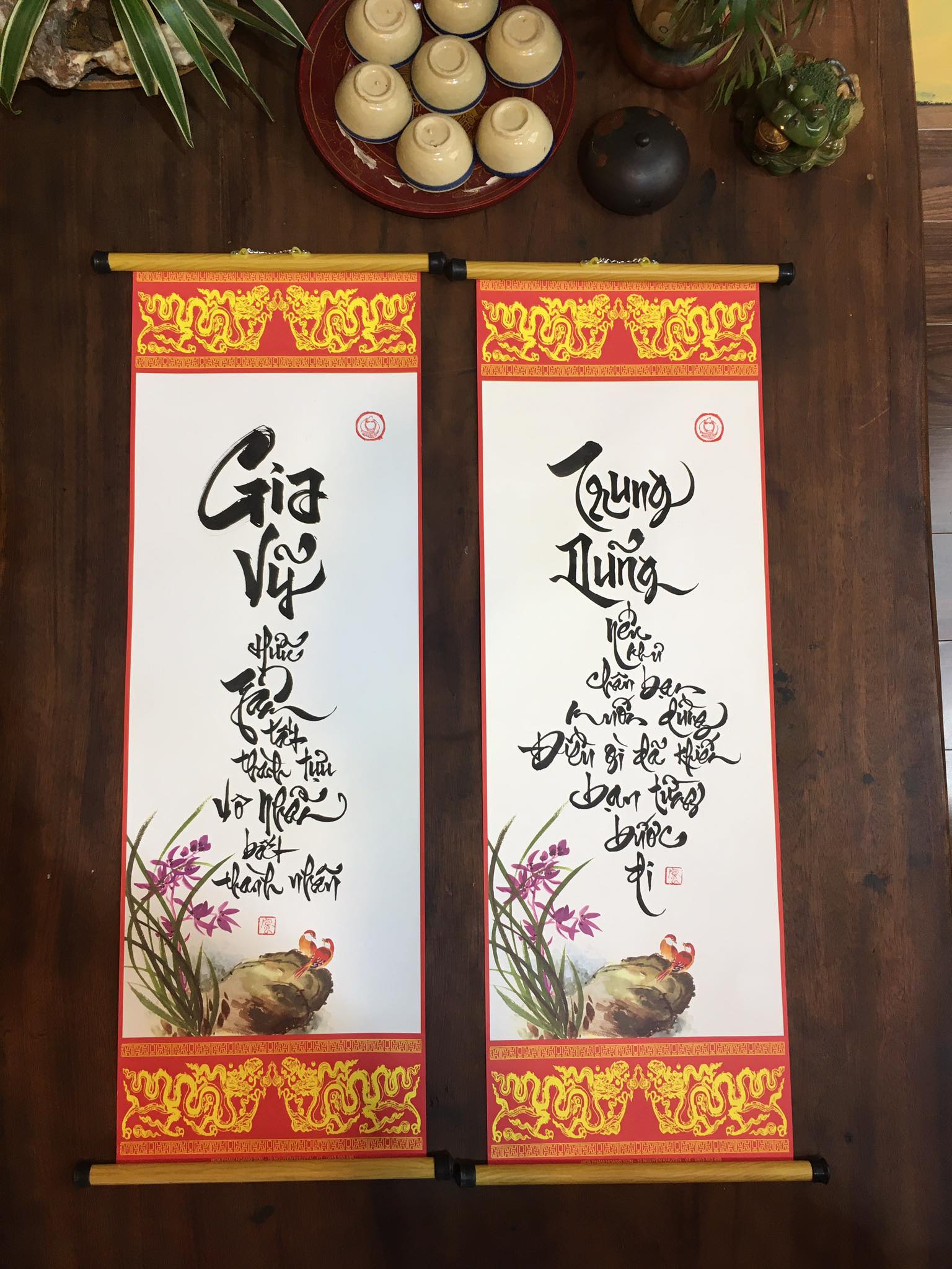 Tranh thư pháp đẹp trên liễn 26x79cm Tranh thư pháp đẹp trên liễn 26x79cm