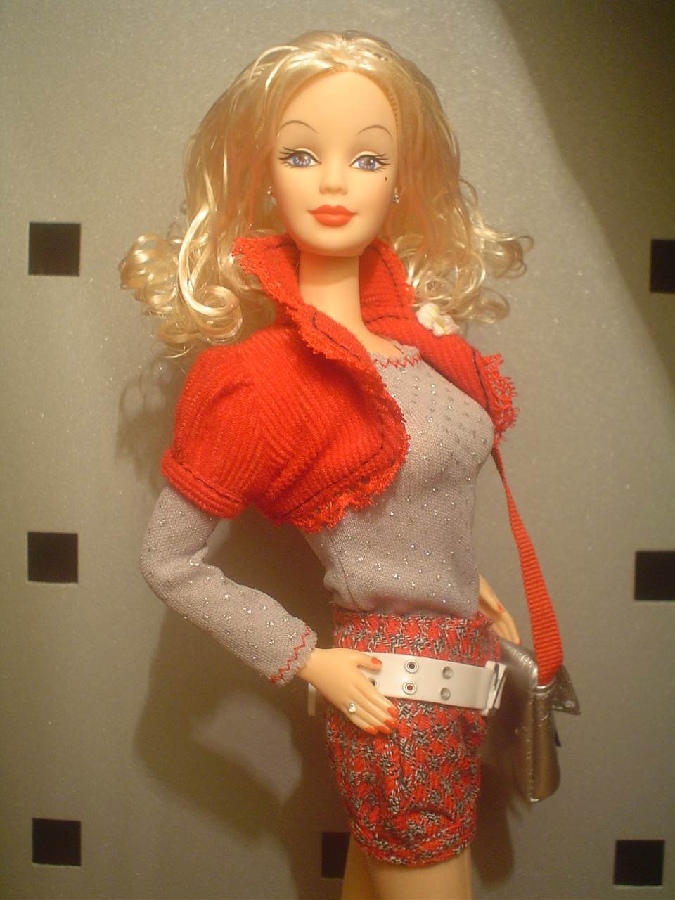 Barbie Superstar Monterrey: 2000 THE SECRET OF THREE TEARDROPS BARBIE