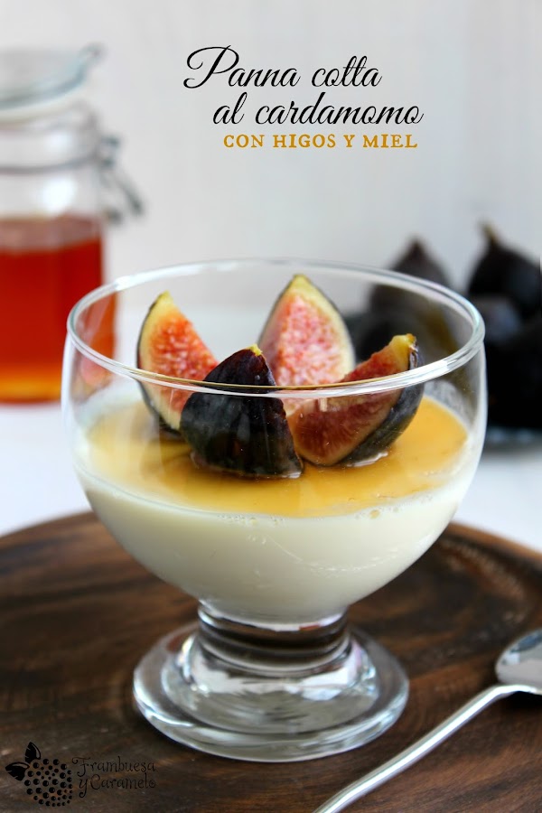 Panna cotta al cardamomo con higos y mie