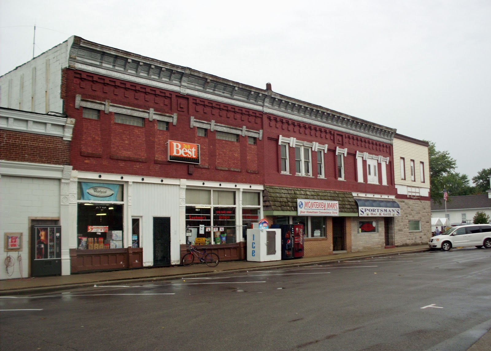 Walking Small Town Indiana Monterey Days Labor Day Weekend
