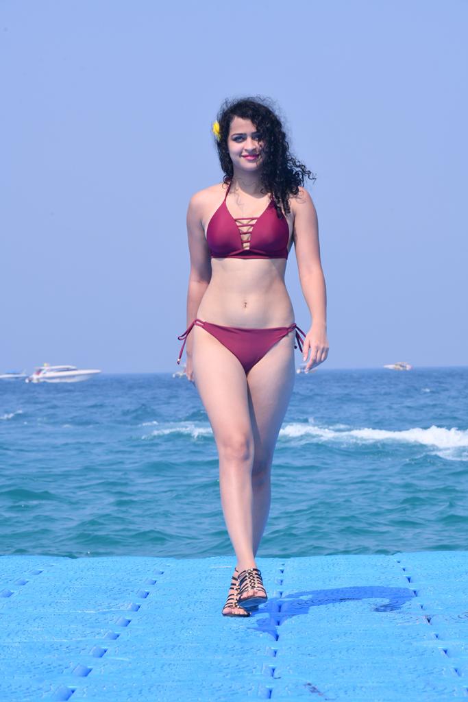 Liberato bikini liana