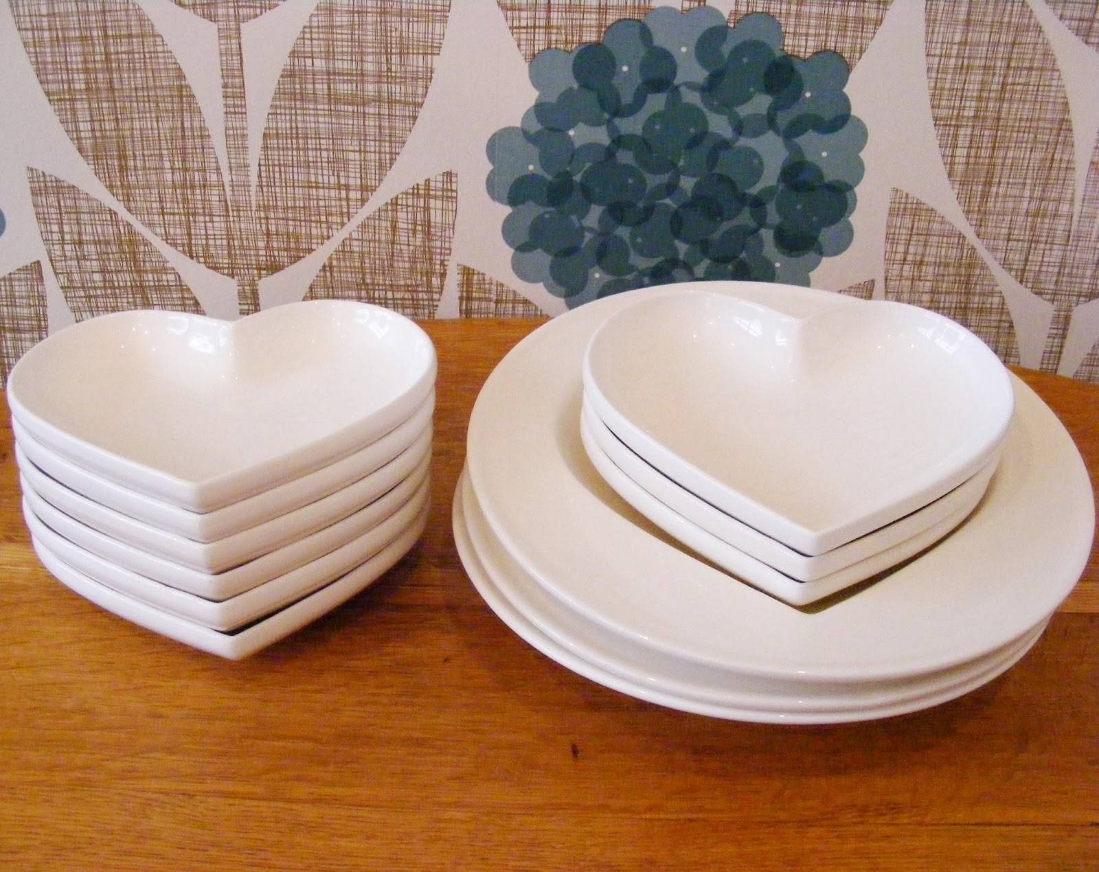 VAMP FURNITURE New stoneware bowls and side plates at Vamp 30 August