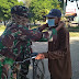 Kodim Pati Bagikan Masker Kepada Masyarakat Umum