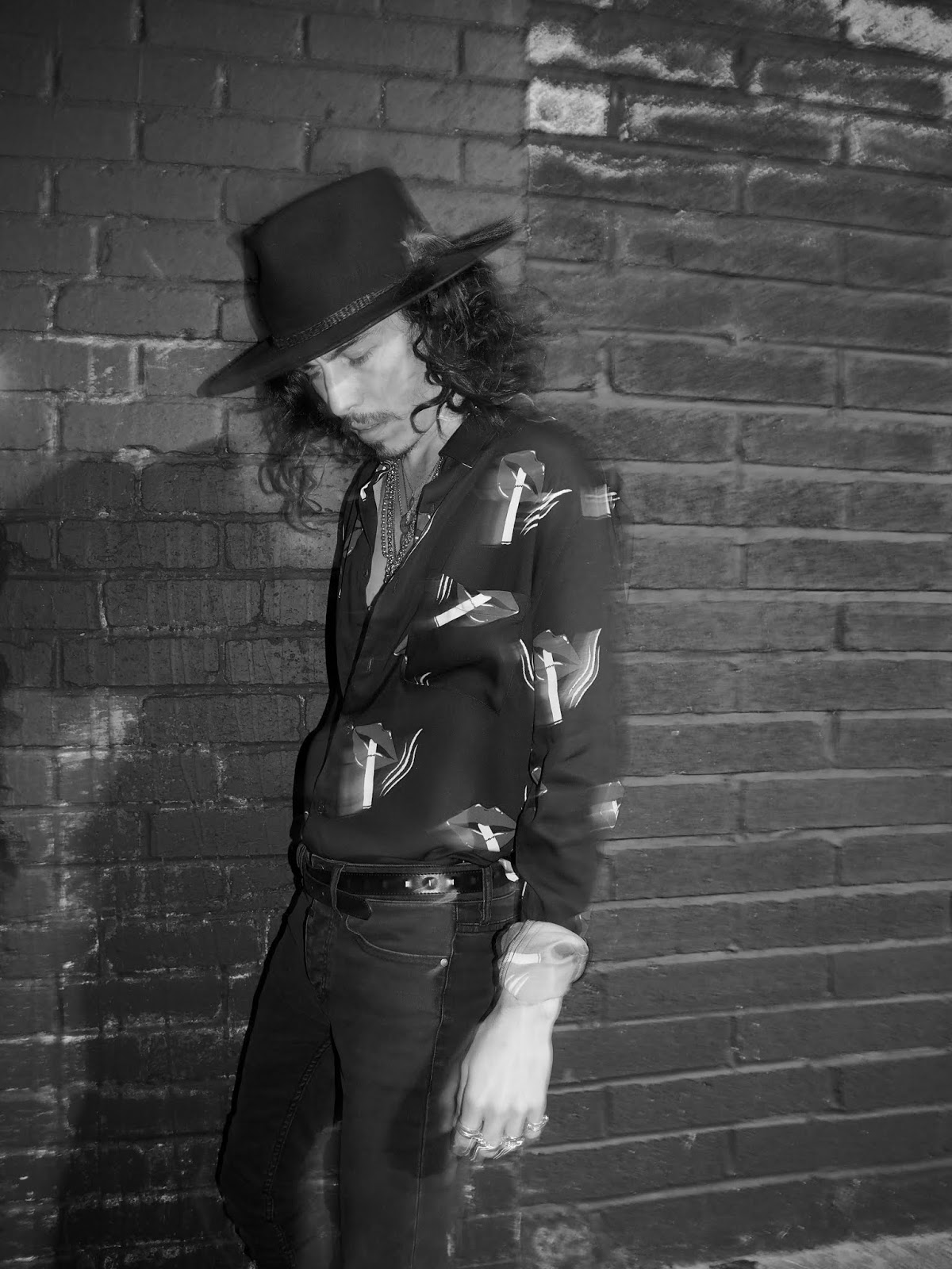 MR WOOD LONDON ARE BACK | The Unidentified Rocker