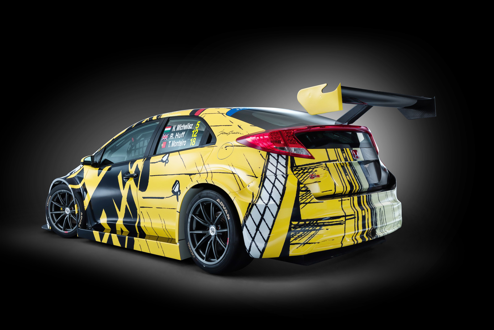 FIA WTCC Racers Sport ArtCar Liveries At Goodwood