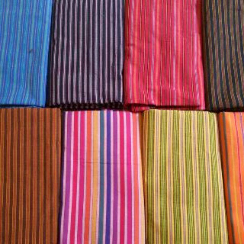 INSPIRASI DARI KAIN TENUN LURIK KLATEN PHYTON.ID