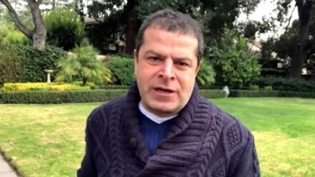 Cüneyt Özdemir kimdir? aslen nerelidir? kaç yaşında? evli mi? eşi kim? çocuğu var mı? biyografisi ve hayatı hakkında bilgiler.. Cüneyt Özdemir kimdir? aslen nerelidir? kaç yaşında? evli mi? eşi kim? çocuğu var mı? biyografisi ve hayatı hakkında bilgiler..