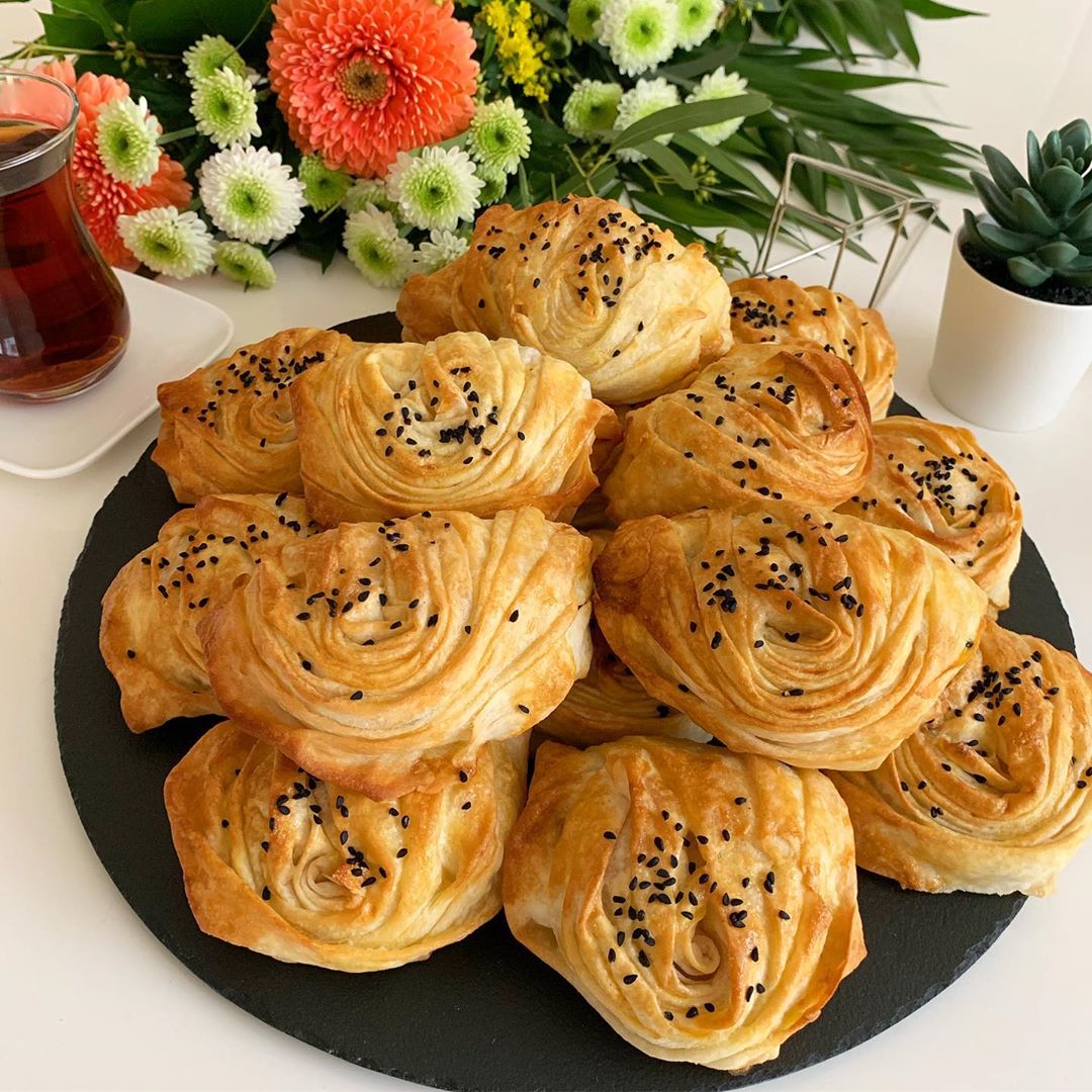 Kıymalı Midye Börek Pratik Tarifim